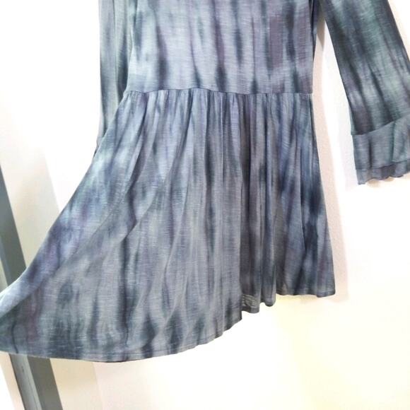 Free People embroidered tie dye bell sleeve dress M - Picture 6 of 9